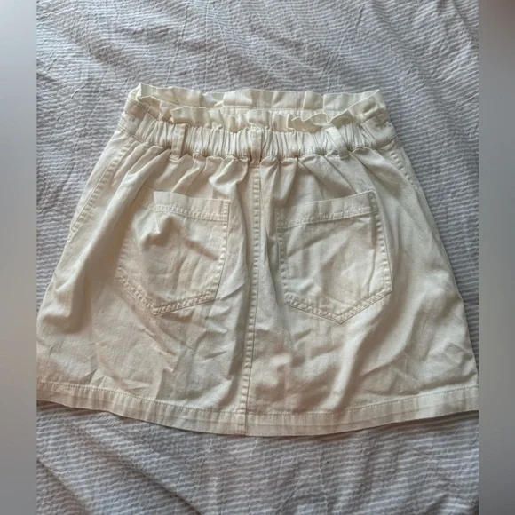 American eagle white mini skirt size medium - Picture 2 of 3